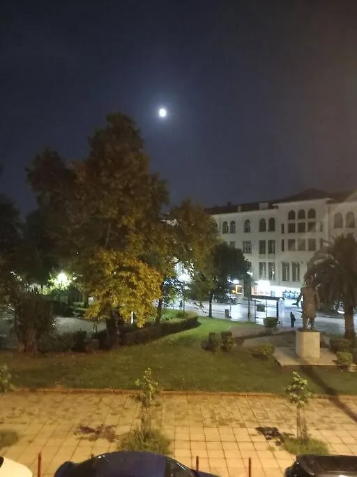 Retro Central Daire Selanik